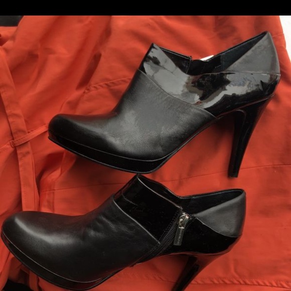 Bandolino booties - Picture 2 of 5